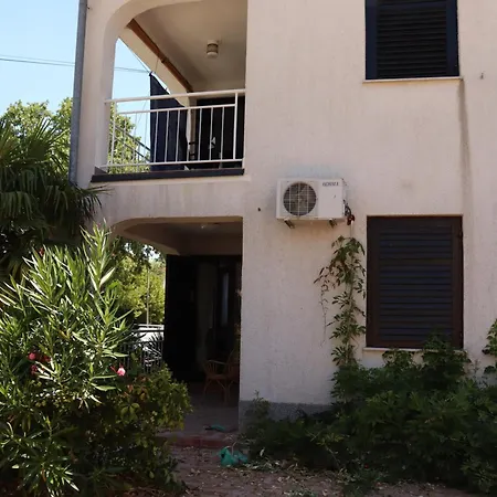 Shoreline Serenity * ヴァンタシチ