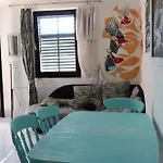 Apartment Shoreline Serenity Vantacici